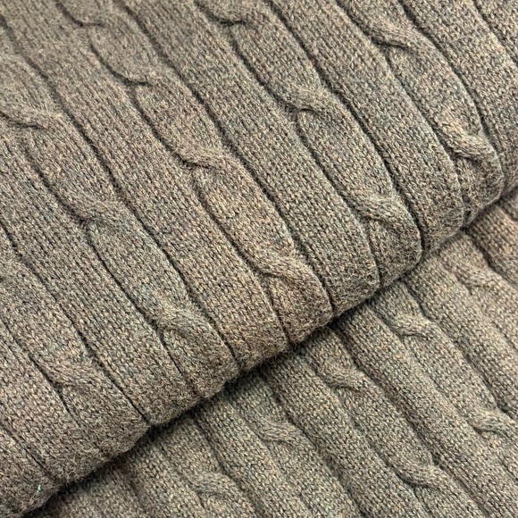 ⭐️ Vintage 1990’s Unisex Izod Green Cable Sweater Vest - PTP 23 - Picture 3 of 6